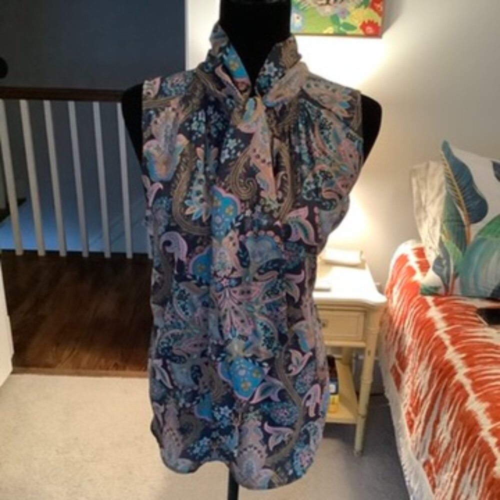 LOFT Paisley Sleeveless Tie Neck Blouse